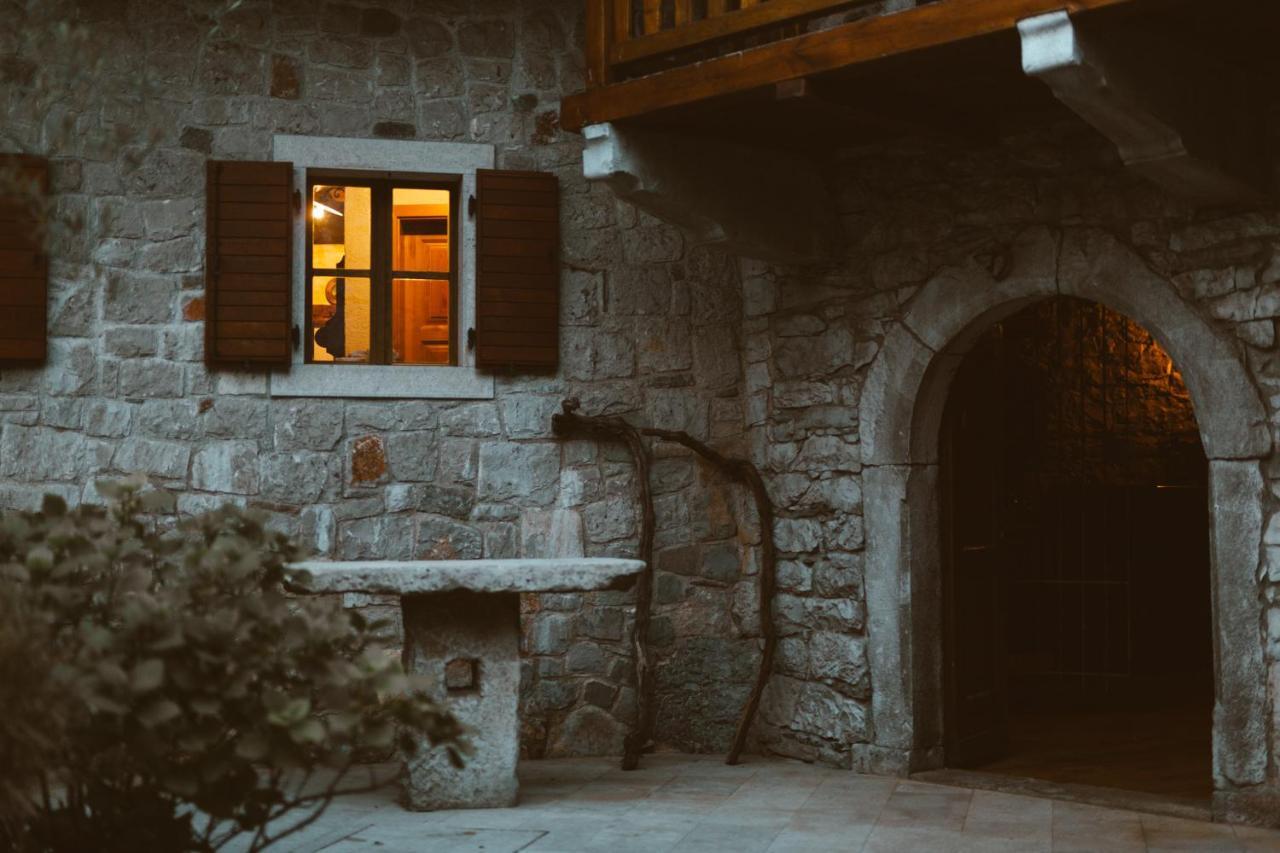 Skerlj Wine Estate Pensionat Tomaj Exteriör bild